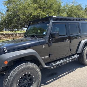 صورة 2 لـ 2016 JEEP WRANGLER UNLIMITED SPORT