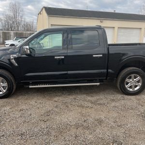 FORD F-150 XLT - 4