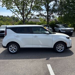 KIA SOUL LX - 10