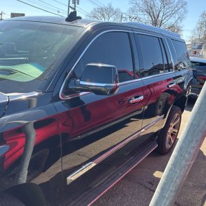 CADILLAC ESCALADE LUXURY - 4