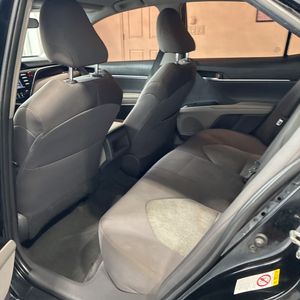 2018 Toyota CAMRY LE thumbnail 32