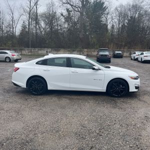 CHEVROLET MALIBU 1LT - 10