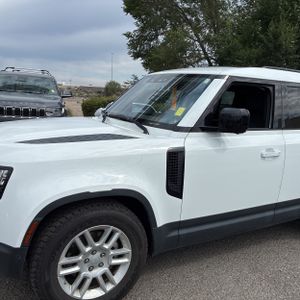2021 LAND Rover DEFENDER 110 S 照片 2