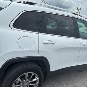 صورة 9 لـ 2019 JEEP CHEROKEE LATITUDE PLUS