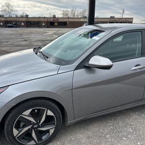 HYUNDAI ELANTRA SEL - 2