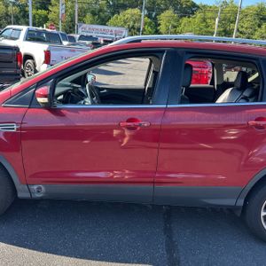 FORD ESCAPE TITANIUM - 4