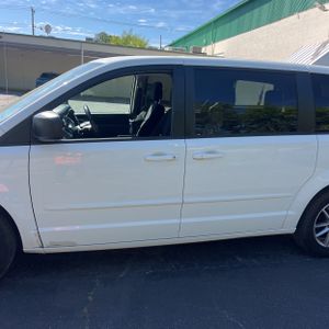 DODGE GRAND CARAVAN SE - 4