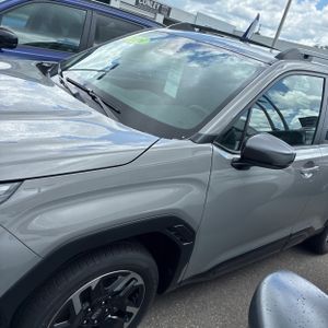 2026 Subaru FORESTER LIMITED — фото 2