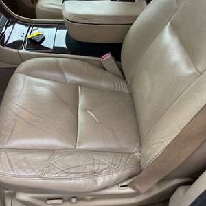 2010 Cadillac ESCALADE BASE — миниатюра 63