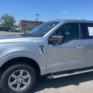 FORD F-150 XLT - 2