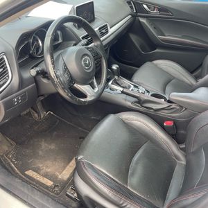 صورة 49 لـ 2015 Mazda MAZDA3 S GRAND TOURING