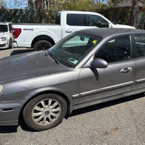 HYUNDAI SONATA GLS - 2