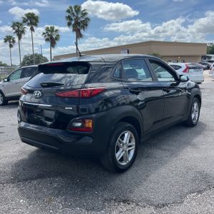 HYUNDAI KONA SE - 8
