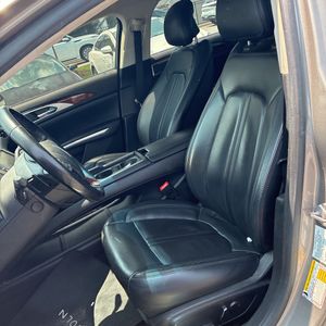 2016 Lincoln MKZ BASE — миниатюра 32