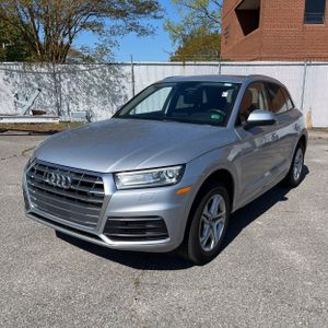 AUDI Q5 2.0T PREMIUM - 1