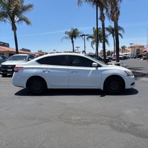 NISSAN SENTRA SV - 10