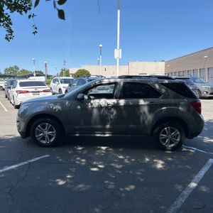 CHEVROLET EQUINOX LT - 2