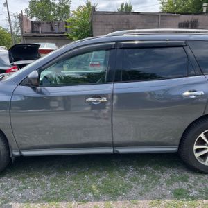 2014 Nissan PATHFINDER SV 照片 4