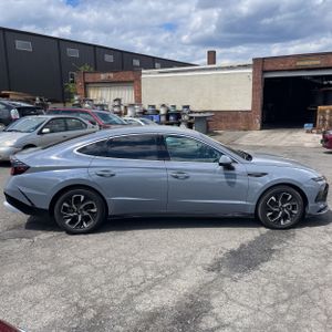 HYUNDAI SONATA SEL - 10