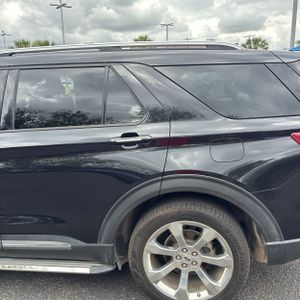 FORD EXPLORER PLATINUM - 6