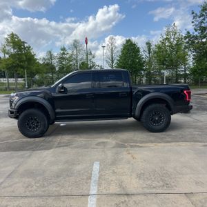 FORD F-150 RAPTOR - 3