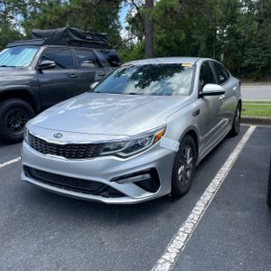 2020 KIA OPTIMA LX 照片 1