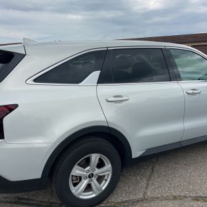 2026 KIA SORENTO LX 照片 9