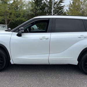 TOYOTA HIGHLANDER - 4