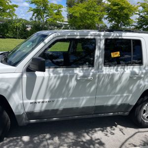 Jeep Patriot Base - 3