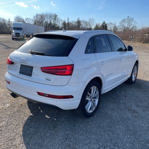 AUDI Q3 2.0T PREMIUM PLUS - 8