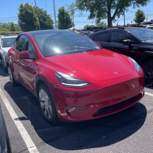 TESLA MODEL Y LONG RANGE - 7