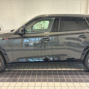 2026 BMW XM LABEL photo 4