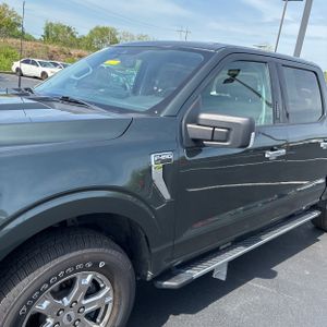 FORD F-150 XLT - 2