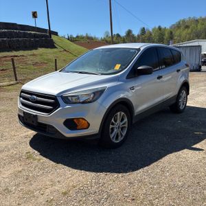 FORD ESCAPE S - 1