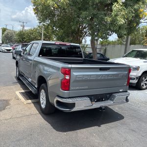 2024 Chevrolet SILVERADO 1500 LT — фото 5