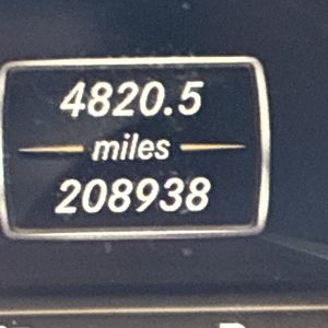 2012 Mercedes-BENZ E 350 4MATIC — миниатюра 38