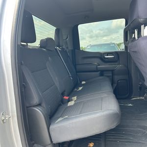 صورة مصغرة 34 لـ 2019 Chevrolet SILVERADO 1500 LT