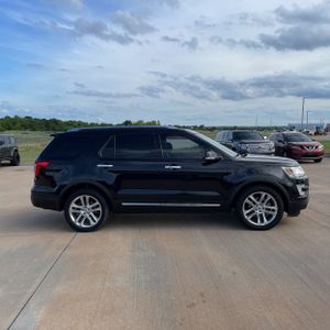 FORD EXPLORER LIMITED - 9