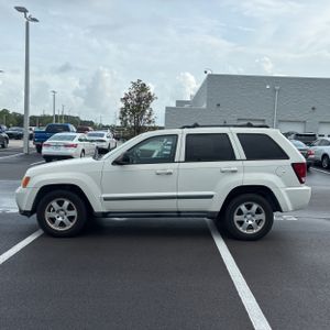 صورة 3 لـ 2009 JEEP GRAND CHEROKEE LAREDO