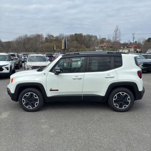 JEEP RENEGADE TRAILHAWK - 3