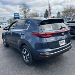 KIA SPORTAGE LX - 5