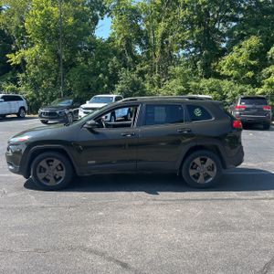 صورة 3 لـ 2017 JEEP CHEROKEE LATITUDE