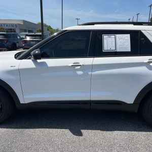 FORD EXPLORER ST-LINE - 4