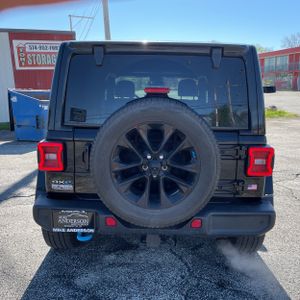 JEEP WRANGLER 4XE UNLIMITED SAHARA 4X4 - 7