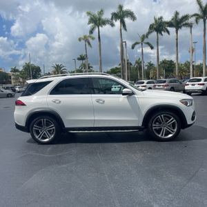 2022 Mercedes-BENZ GLE — фото 10