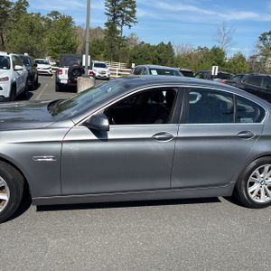 BMW 528I XDRIVE - 4