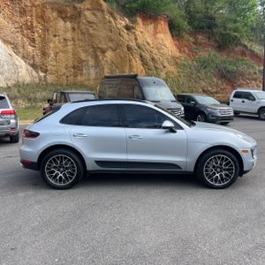 PORSCHE MACAN S - 10