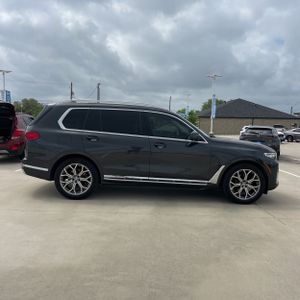 BMW X7 XDRIVE40I - 10