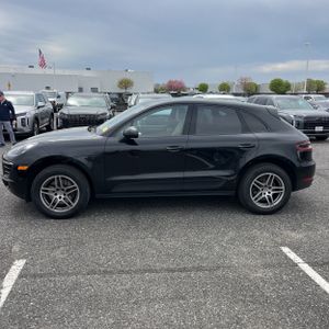 PORSCHE MACAN BASE - 3