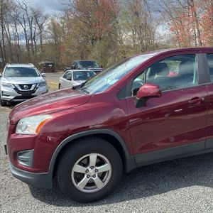 CHEVROLET TRAX LS - 2